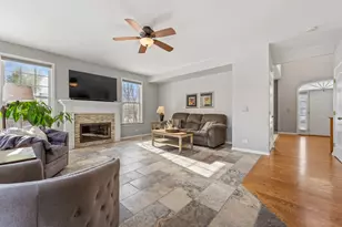 1575 Old Forge Rd, Bartlett, IL 60103 - Photo 21