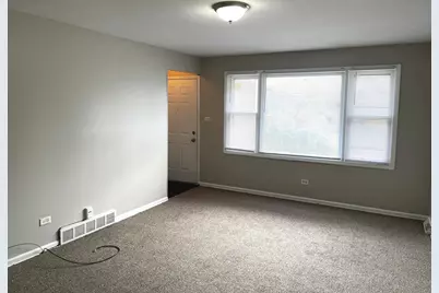 856 Mackinaw Avenue, Calumet City, IL 60409 - Photo 3