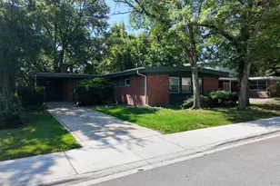 335 Oakwood St, Park Forest, IL 60466 - Photo 3