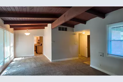 335 Oakwood Street, Park Forest, IL 60466 - Photo 7