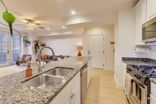 1420 N Noble St, Chicago, IL 60642 - Photo 7