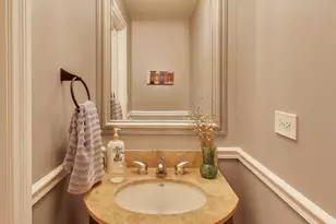 1420 N Noble St, Chicago, IL 60642 - Photo 17