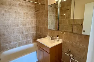 5757 N Sheridan Rd, Chicago, IL 60660 - Photo 15