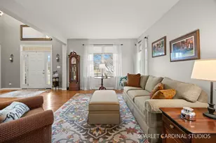 628 Ebony Dr, Oswego, IL 60543 - Photo 5