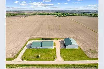 11635 Wange Road, Capron, IL 61012 - Photo 3