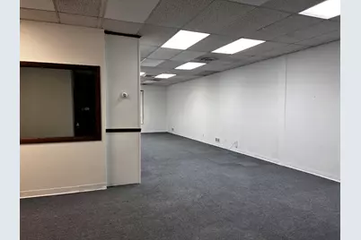 9957 S Roberts Road #B, Palos Hills, IL 60465 - Photo 5