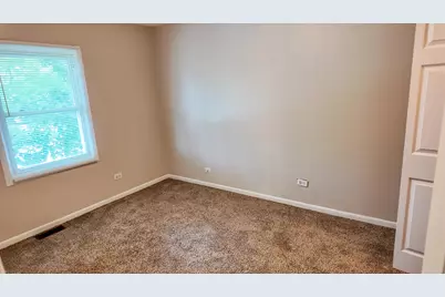 4700 Salem Court, Richton Park, IL 60471 - Photo 5