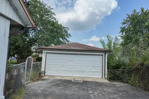 4700 Salem Ct, Richton Park, IL 60471 - Photo 25