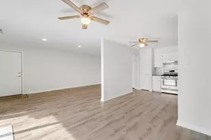 4830 W 122nd St, Alsip, IL 60803 - Photo 5