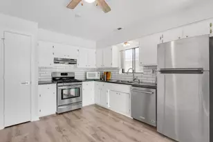 4830 W 122nd St, Alsip, IL 60803 - Photo 7