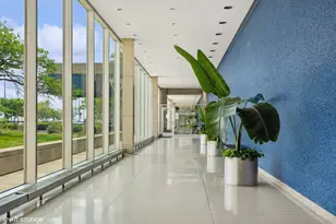 4800 S Chicago Beach Dr, Chicago, IL 60615 - Photo 3