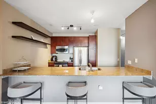 [Address not provided], Chicago, IL 60605 - Photo 7