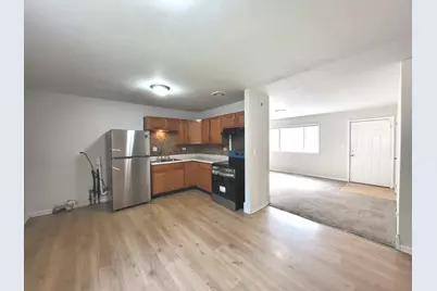 2313 Joppa Avenue, Zion, IL 60099 - Photo 5