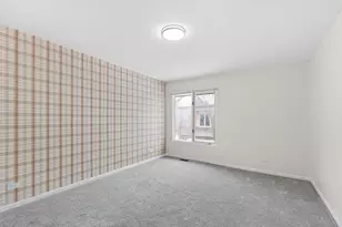 1571 Winnetka Rd, Glenview, IL 60025 - Photo 7