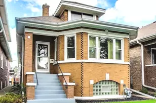 2932 N 77th Ct, Elmwood Park, IL 60707 - Photo 1