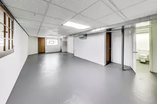 2932 N 77th Ct, Elmwood Park, IL 60707 - Photo 23