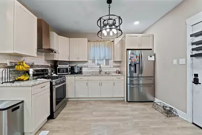 11315 S Stewart Avenue, Chicago, IL 60628 - Photo 7