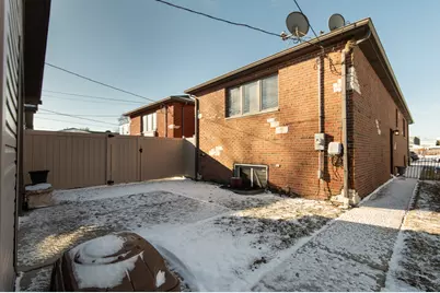4817 S Luna Avenue, Chicago, IL 60638 - Photo 33