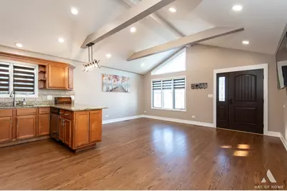 4817 S Luna Avenue, Chicago, IL 60638 - Photo 9