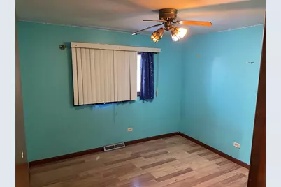 14540 Kolin Avenue, Midlothian, IL 60445 - Photo 11