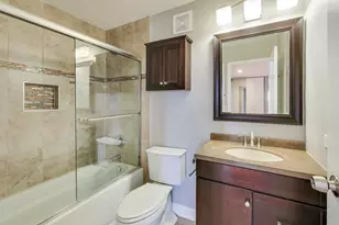 1212 N Lasalle Dr, Chicago, IL 60610 - Photo 13