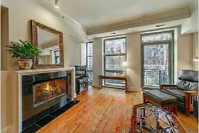 165 N Canal Street #916, Chicago, IL 60606 - Photo 5