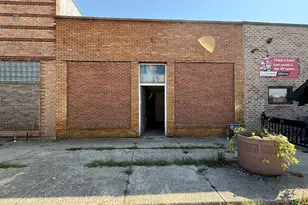 354 S E Ave, Kankakee, IL 60901 - Photo 1