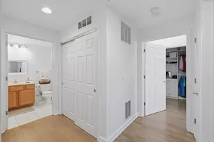 9670 Franklin Ave, Franklin Park, IL 60131 - Photo 13