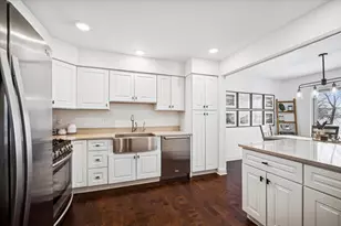 524 Bradbury Ln, Geneva, IL 60134 - Photo 9