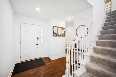 524 Bradbury Lane, Geneva, IL 60134 - Photo 3