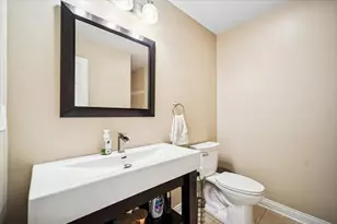 524 Bradbury Ln, Geneva, IL 60134 - Photo 15