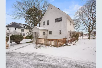 122 S Prospect Street, Roselle, IL 60172 - Photo 3