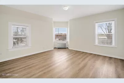 122 S Prospect Street, Roselle, IL 60172 - Photo 15