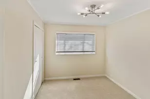 109 Wilson St, Park Forest, IL 60466 - Photo 17