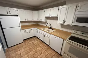 9731 N Fox Glen Dr, Niles, IL 60714 - Photo 7