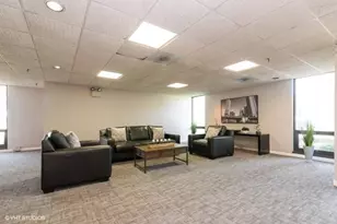 9731 N Fox Glen Dr, Niles, IL 60714 - Photo 47