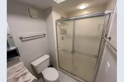 9731 N Fox Glen Drive #5C, Niles, IL 60714 - Photo 41