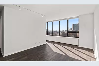 [Address not provided], Chicago, IL 60613 - Photo 7
