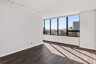 [Address not provided], Chicago, IL 60613 - Photo 7