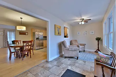 554 S Edson Avenue, Lombard, IL 60148 - Photo 19