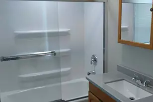 141 Short St, Crystal Lake, IL 60014 - Photo 9