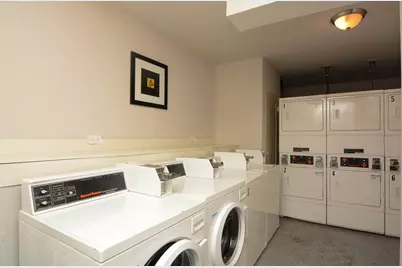 817 W Lakeside Place #408, Chicago, IL 60640 - Photo 17