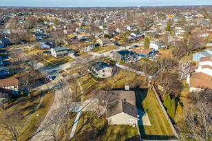 4075 N Parkside Dr, Hoffman Estates, IL 60192 - Photo 45