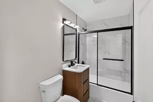 6046 N Oriole Ave, Chicago, IL 60631 - Photo 23