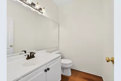 31104 Carpenter Court, Warrenville, IL 60555 - Photo 17