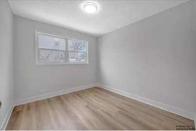 709 N Kramer Avenue, Lombard, IL 60148 - Photo 13