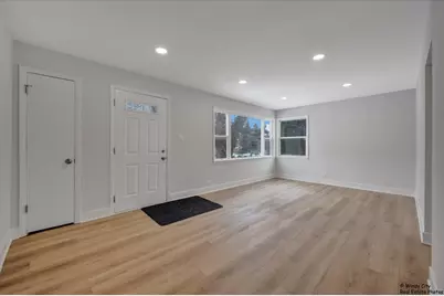 709 N Kramer Avenue, Lombard, IL 60148 - Photo 7