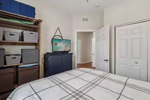 688 Cadillac Cir, Romeoville, IL 60446 - Photo 21