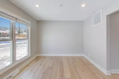 4150 Williams Court, Hoffman Estates, IL 60192 - Photo 5