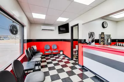 [Address not provided], Lombard, IL 60148 - Photo 5